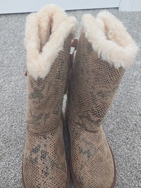 UGG Tan Snake-Print Plush Lined Lace-Up Boots